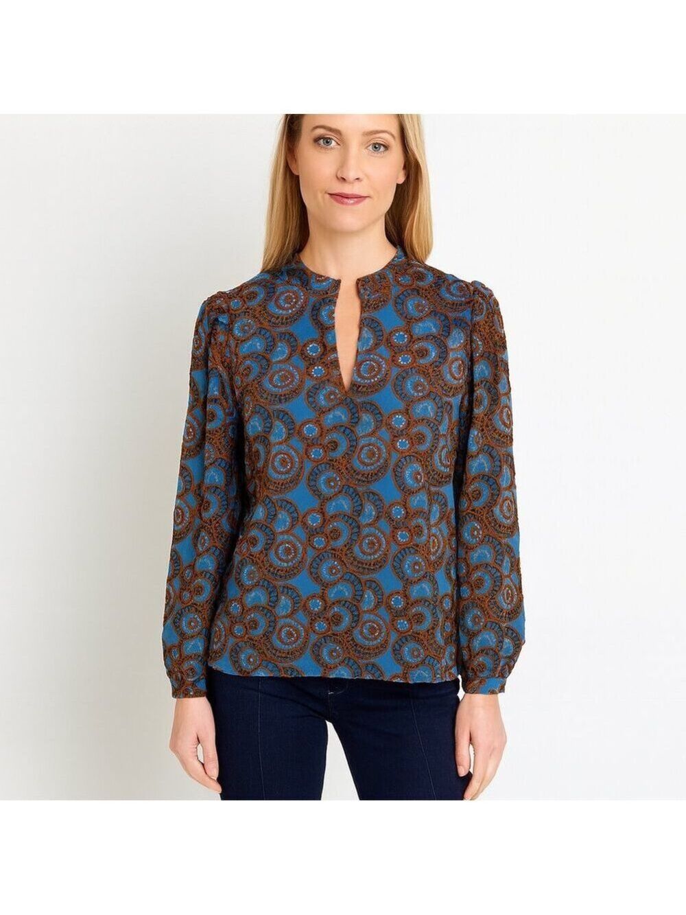 Lovelo Blue Embroidered Sequin Blouse | Size Small